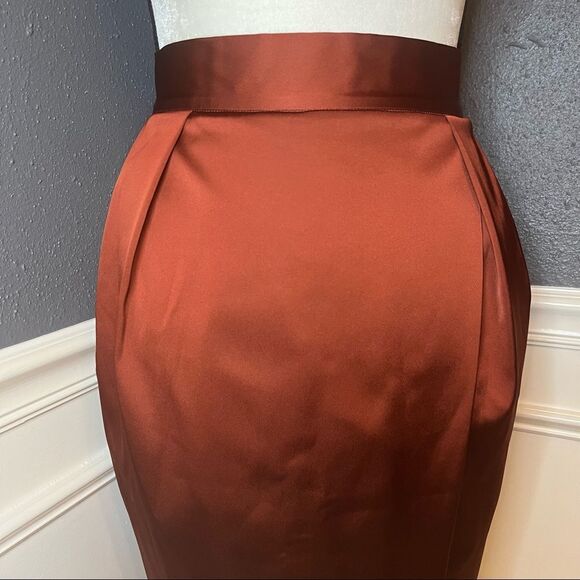 MM Lafleur The Perry Pleated Pencil Skirt - Picture 5 of 11